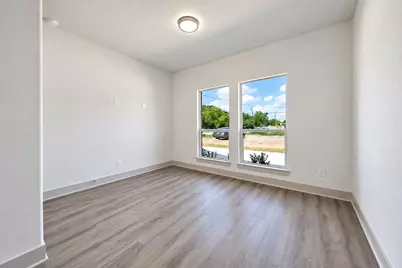 5025 Mallow Street #A, Houston, TX 77033 - Photo 9