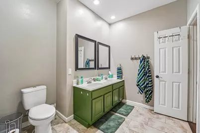 2424 Piney Woods Drive, Pearland, TX 77581 - Photo 17