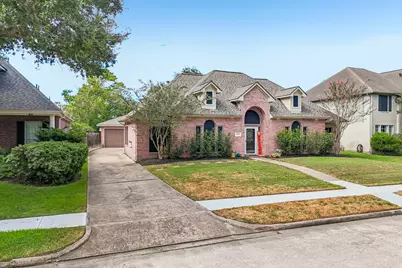 2424 Piney Woods Drive, Pearland, TX 77581 - Photo 3