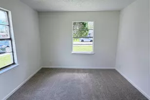 404 Elaine St, La Marque, TX 77568 - Photo 9