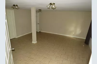 7102 N Highway 6, Hitchcock, TX 77563 - Photo 9