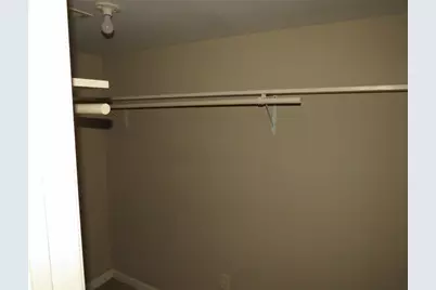 7102 N Highway 6, Hitchcock, TX 77563 - Photo 11