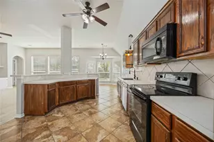 17102 Jetty Ct, Crosby, TX 77532 - Photo 17