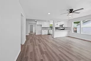 524 Dunnam Ave, Cleveland, TX 77327 - Photo 3
