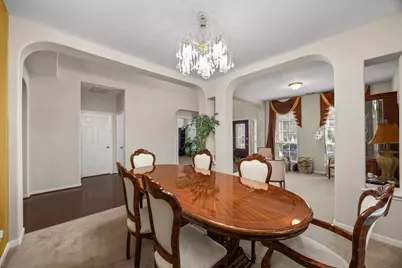 6719 Latchmore Lane, Houston, TX 77049 - Photo 17