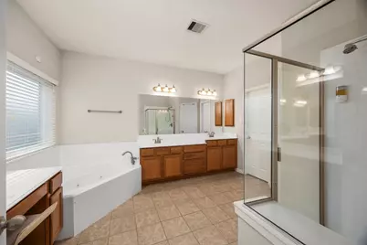 6719 Latchmore Lane, Houston, TX 77049 - Photo 27