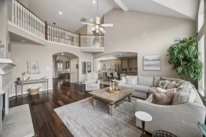 8107 Highland Forest Drive, Sugar Land, TX 77479 - Photo 15