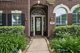8107 Highland Forest Dr, Sugar Land, TX 77479 - Photo 7