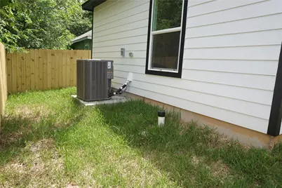 11652 Vistawood, Willis, TX 77318 - Photo 19