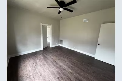 2394 Avenue A, Beaumont, TX 77701 - Photo 11
