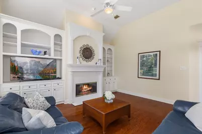 30 Pale Dawn Place, The Woodlands, TX 77381 - Photo 15