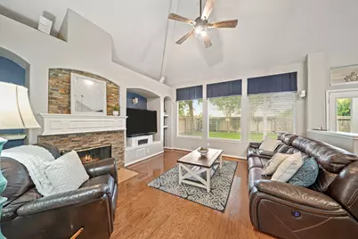 4026 Chestnut Bend, Missouri City, TX 77459 - Photo 7