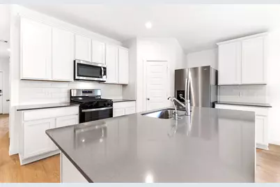 3203 Langley Bend Lane, Fulshear, TX 77441 - Photo 9