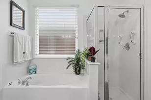 12915 Palm Leaf Ct, Houston, TX 77044 - Photo 17