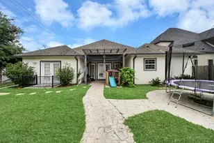 1202 Niagara St, Houston, TX 77051 - Photo 15