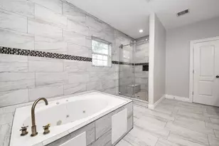 1202 Niagara St, Houston, TX 77051 - Photo 49
