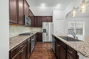 14019 Sunrise Arbor Ln, Cypress, TX 77429 - Photo 19