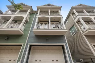 1331 W 24th St, Houston, TX 77008 - Photo 3
