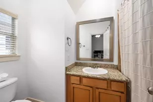 1331 W 24th St, Houston, TX 77008 - Photo 41