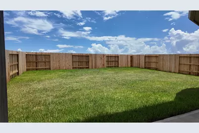 15645 Wandering Maple Way, Conroe, TX 77302 - Photo 9