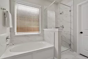 10707 River Walk Dr, Missouri City, TX 77459 - Photo 15