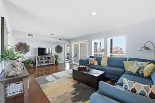 3902 Island Ct, Galveston, TX 77554 - Photo 9