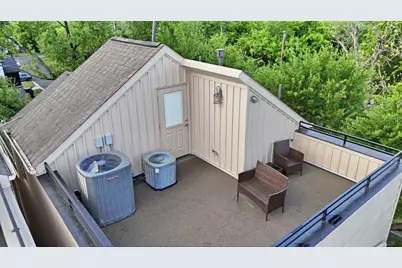 1101 Nadine Street #B, Houston, TX 77009 - Photo 7