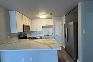 418 Garland Dr, Lake Jackson, TX 77566 - Photo 5