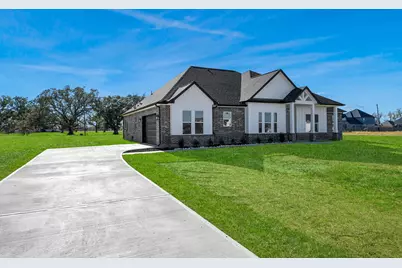 339 Hunter Court, Rosharon, TX 77583 - Photo 3