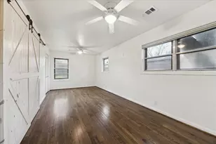 7262 Roos Rd, Houston, TX 77074 - Photo 19