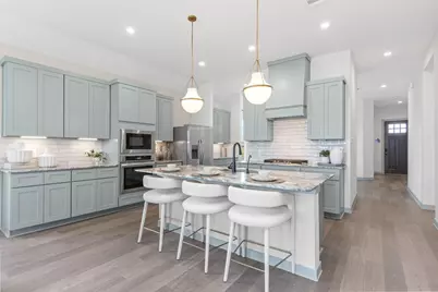 13914 Bay Crest Drive, Dickinson, TX 77539 - Photo 3