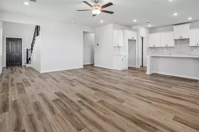 6427 Bolinas Ct, Rosharon, TX 77583 - Photo 9