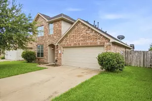 34 San Simeon Dr, Manvel, TX 77578 - Photo 1