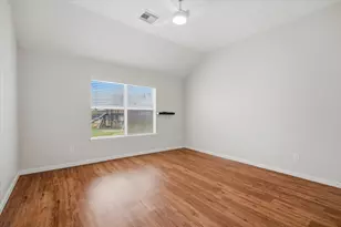 34 San Simeon Dr, Manvel, TX 77578 - Photo 9