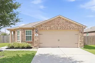 333 Summer Horse Dr, La Marque, TX 77568 - Photo 1