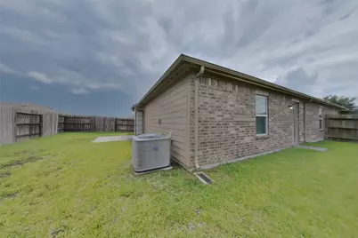 333 Summer Horse Drive, La Marque, TX 77568 - Photo 15