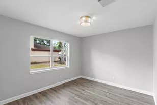 1207 Yorkshire Dr, Friendswood, TX 77546 - Photo 23