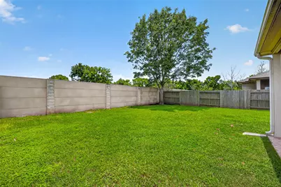 10826 Redstone Court, Missouri City, TX 77459 - Photo 37