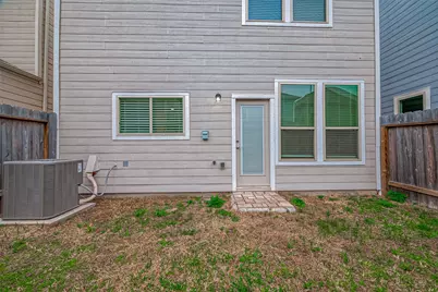 10511 Blankiet Lane, Houston, TX 77025 - Photo 45