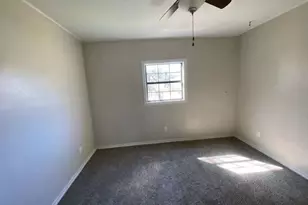 201 Ferguson Dr, Cleveland, TX 77327 - Photo 13