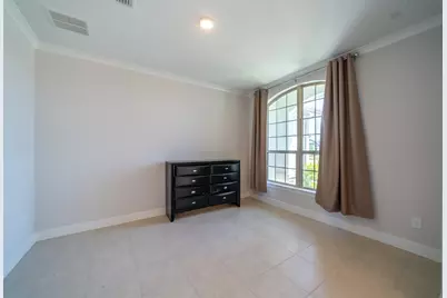4706 Llano Loop, Sugar Land, TX 77479 - Photo 5