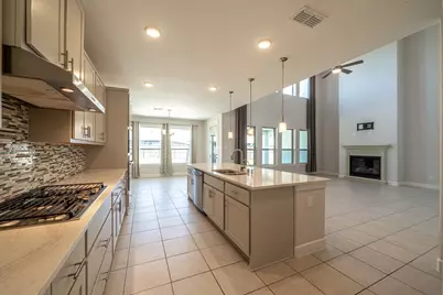 4706 Llano Loop, Sugar Land, TX 77479 - Photo 9
