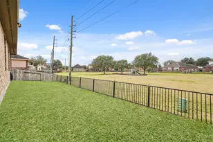 2027 Wembley Way, Rosenberg, TX 77471 - Photo 17