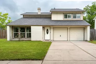 15138 Tresch Ln, Houston, TX 77598 - Photo 1