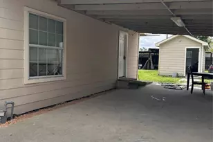 2122 Kowis St, Houston, TX 77093 - Photo 9