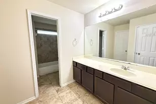 2307 Cloudy Bay Dr, Fresno, TX 77545 - Photo 17