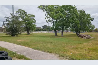 0 W Montgomery Road, Houston, TX 77088 - Photo 5