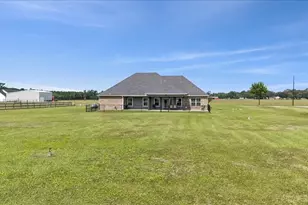 237 Private Rd 8101, Buna, TX 77612 - Photo 27