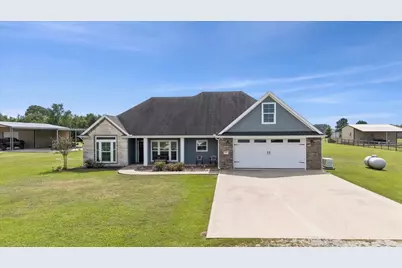 237 Private Road 8101, Buna, TX 77612 - Photo 1