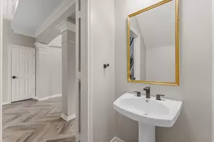 4502 Village Corner Dr, Houston, TX 77059 - Photo 11